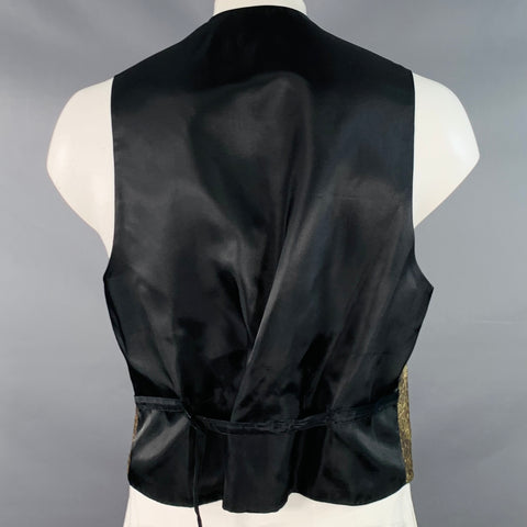 PAUL FREDRICK Size L Gold Jacquard Silk Classic Vest