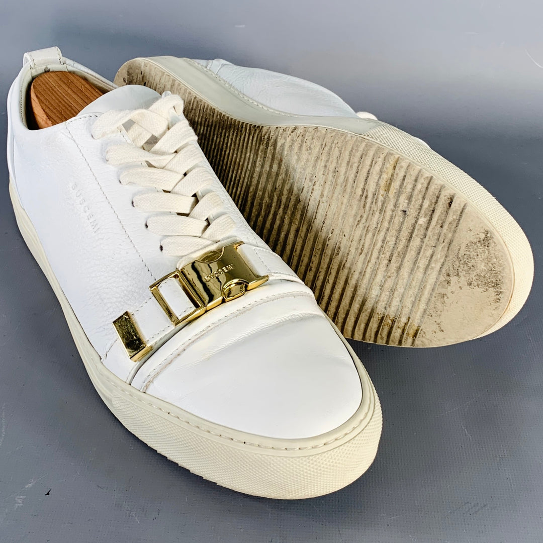 BUSCEMI Size 13 White Pebble Grain Leather Buckle Cap Toe Low Top Sneakers