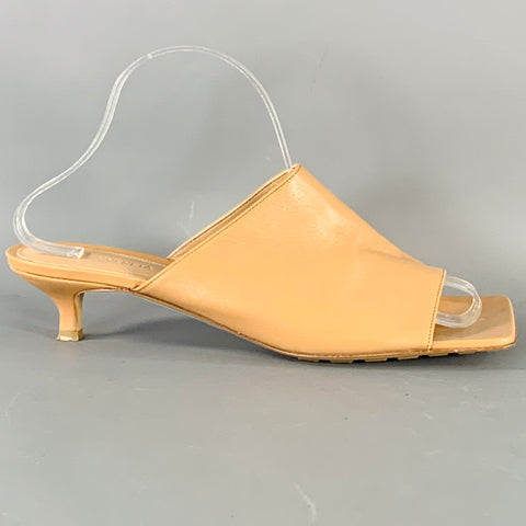 BOTTEGA VENETA Size 10 Tan Leather Square Toe Kitten Heel Mules Sandals