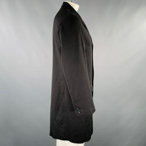 YOHJI YAMAMOTO Taille L Manteau noir uni en mélange de rayonne à revers cranté
