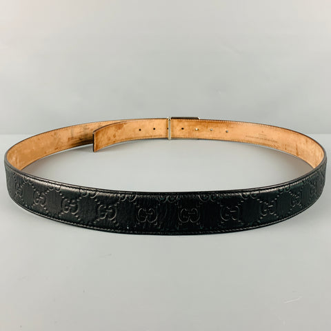 GUCCI Size 42 Black Silver Embossed Leather Belt
