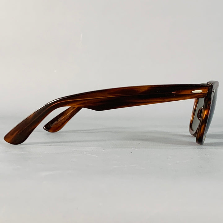 RAY-BAN Vintage Brown Tortoiseshell Acetate Wayfarer Sunglasses