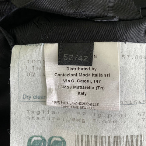 CALVIN KLEIN Size 42 Black Wool Peak Lapel Tuxedo Suit