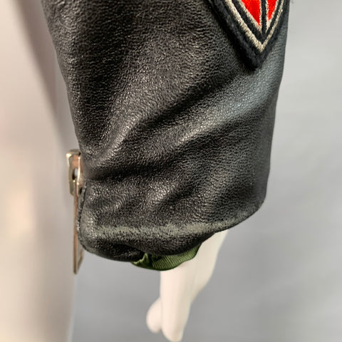 Blouson de Motard JOHN RICHMOND Taille M Noir Argent Patchs en Cuir Poches Zippées