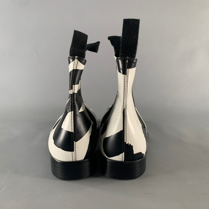 COMME des GARCONS HOMME PLUS Size 10 Black White Print Leather Pull On Boots