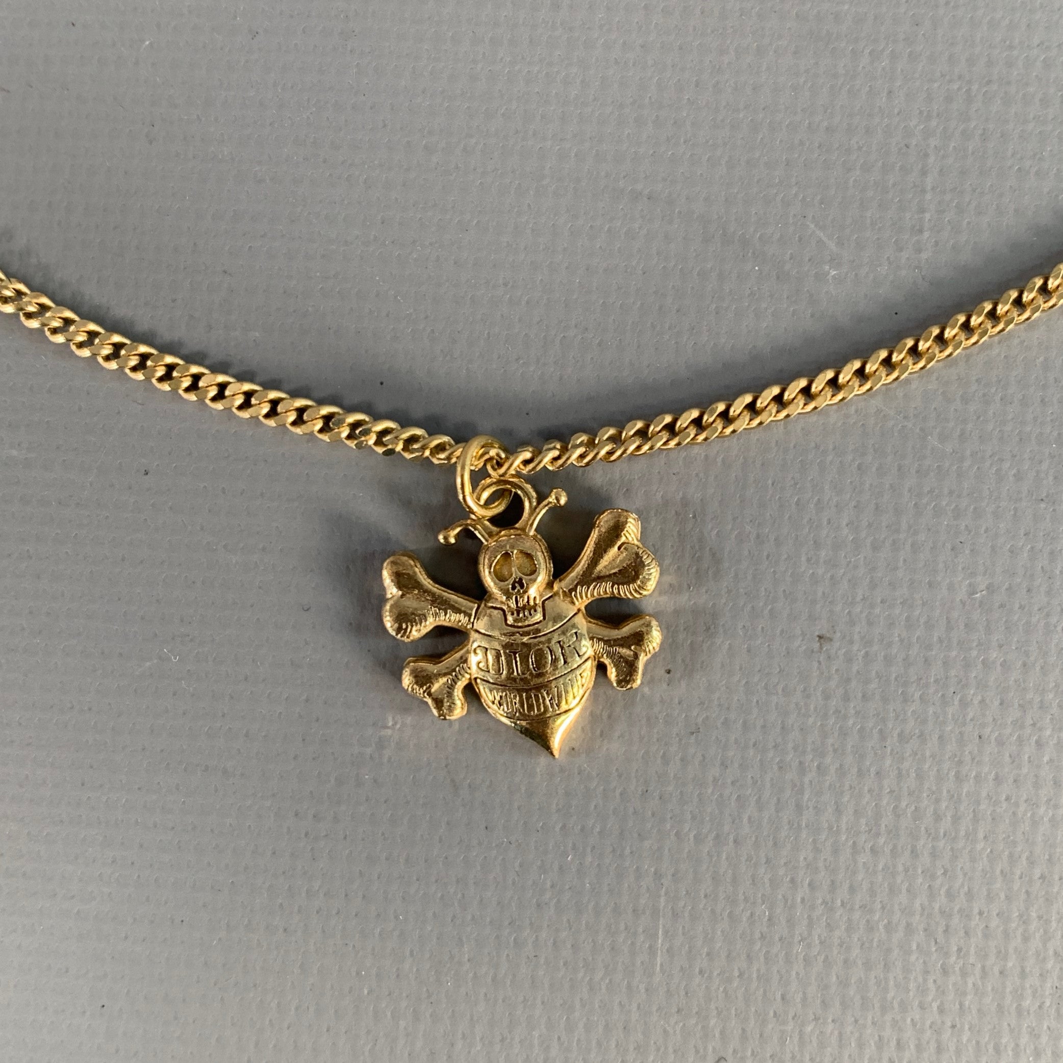 CHRISTIAN DIOR Gold Tone Pendant Necklace – Sui Generis Designer