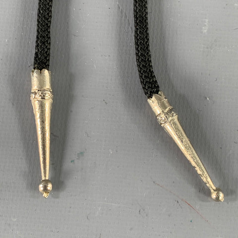 VINTAGE Silver Black Metal Arrowhead Stone Bolo Tie