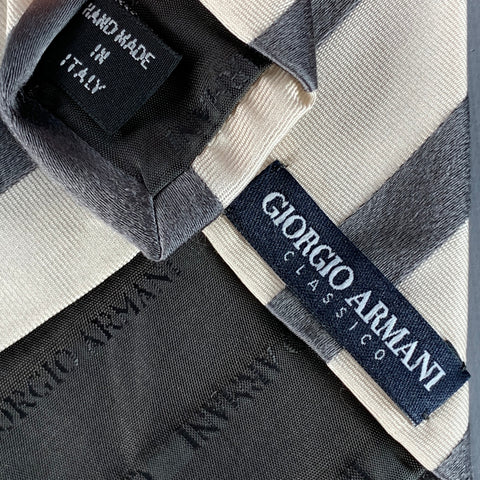 GIORGIO ARMANI Size Grey Cream Diagonal Stripe Silk Twill Tie
