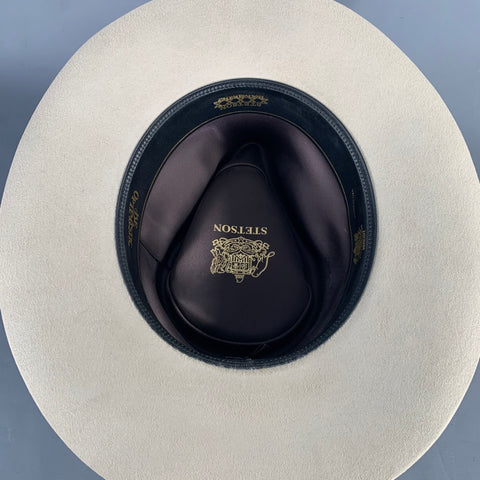 STETSON Size 61 Cream Felt Hats