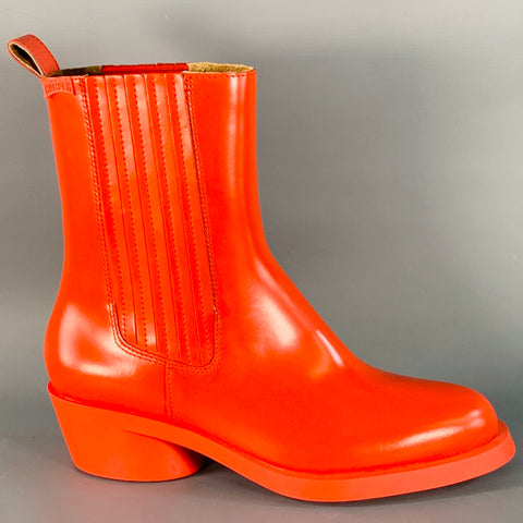 CAMPER Size 9 Red Leather Rubber Sole Pull On Boots
