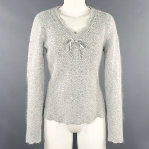 LUCY & LAUREL Size M Grey Nylon Blend Ribbon Trim V-Neck Sweater