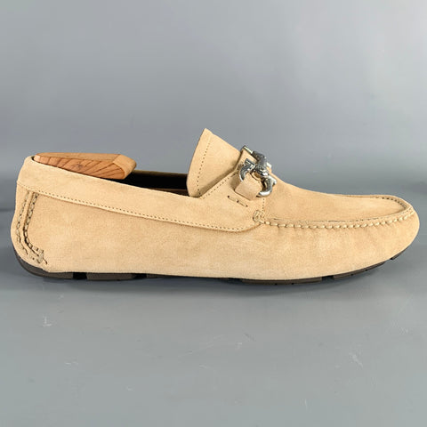 SALVATORE FERRAGAMO Size 8 Beige Silver Suede Drivers Loafers