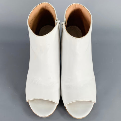 MAISON MARGIELA Size 7 White Natural Leather Peep Toe Boots