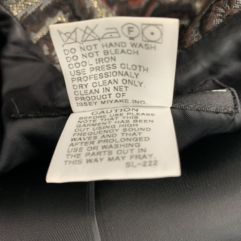 ISSEY MIYAKE Talla L Chaqueta Abotonada Jacquard Poliéster Gris Marrón