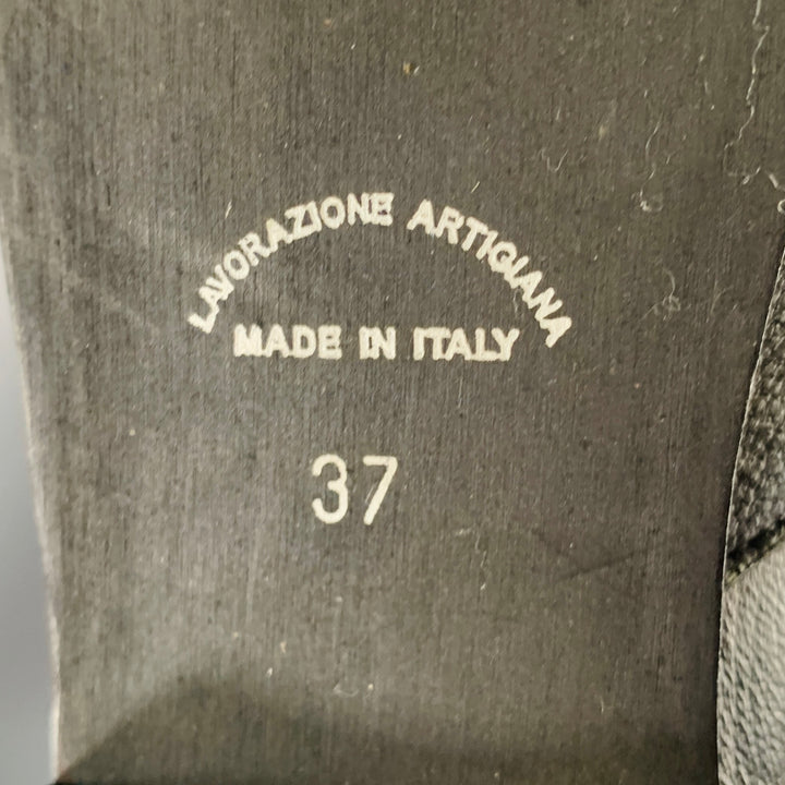 LAVORAZIONE ARTIGIANA Size 7 Black Pull On Boots