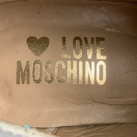 LOVE MOSCHINO Talla 5.5 Zapatos planos con tachuelas de cuero blanco