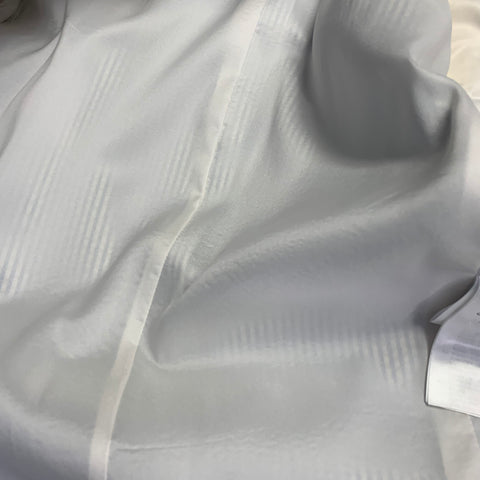 GUCCI Size XS White Light Blue Seersucker Cotton Stripe Single Breasted Suit