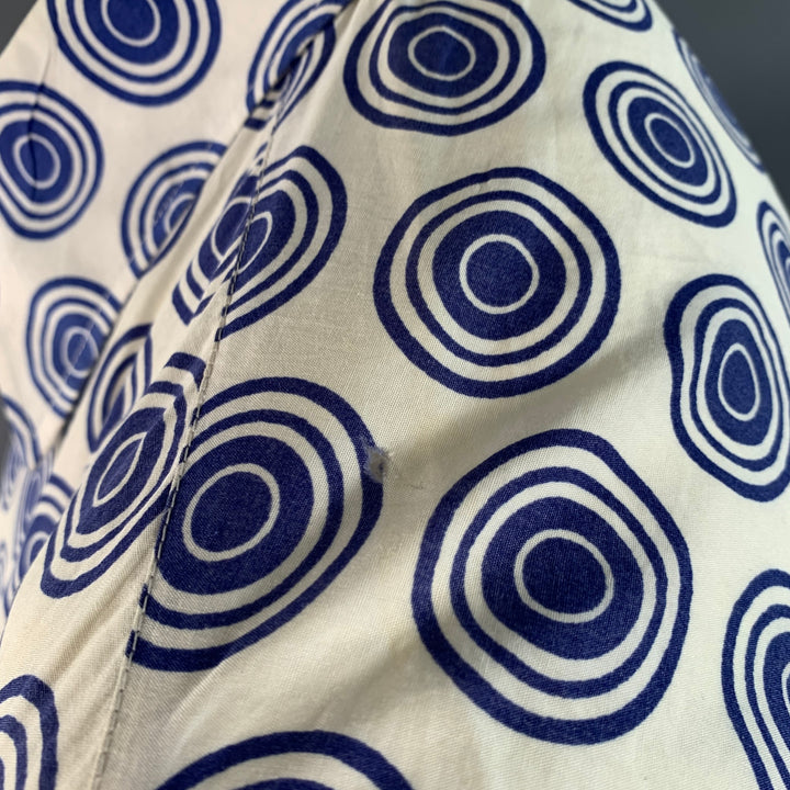 HUGO BOSS Size XL Blue White Circles Cotton Pointed Collar Short Sleeve Shirt