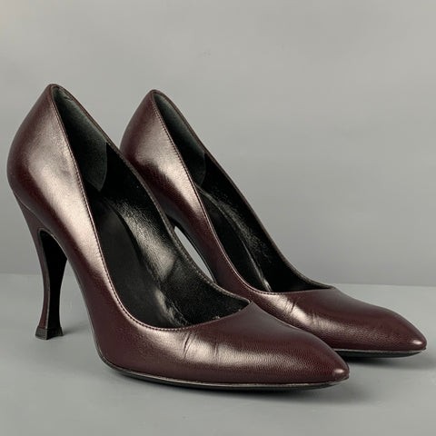 BALENCIAGA Size 6 Dark Burgundy Leather Classic Pumps