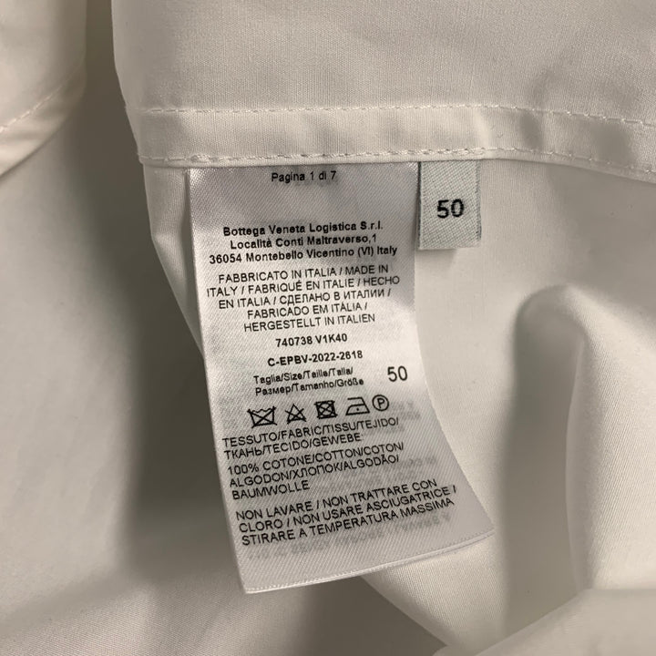 BOTTEGA VENETA Camisa de manga larga con botones enrollables y botones de algodón blanco talla M