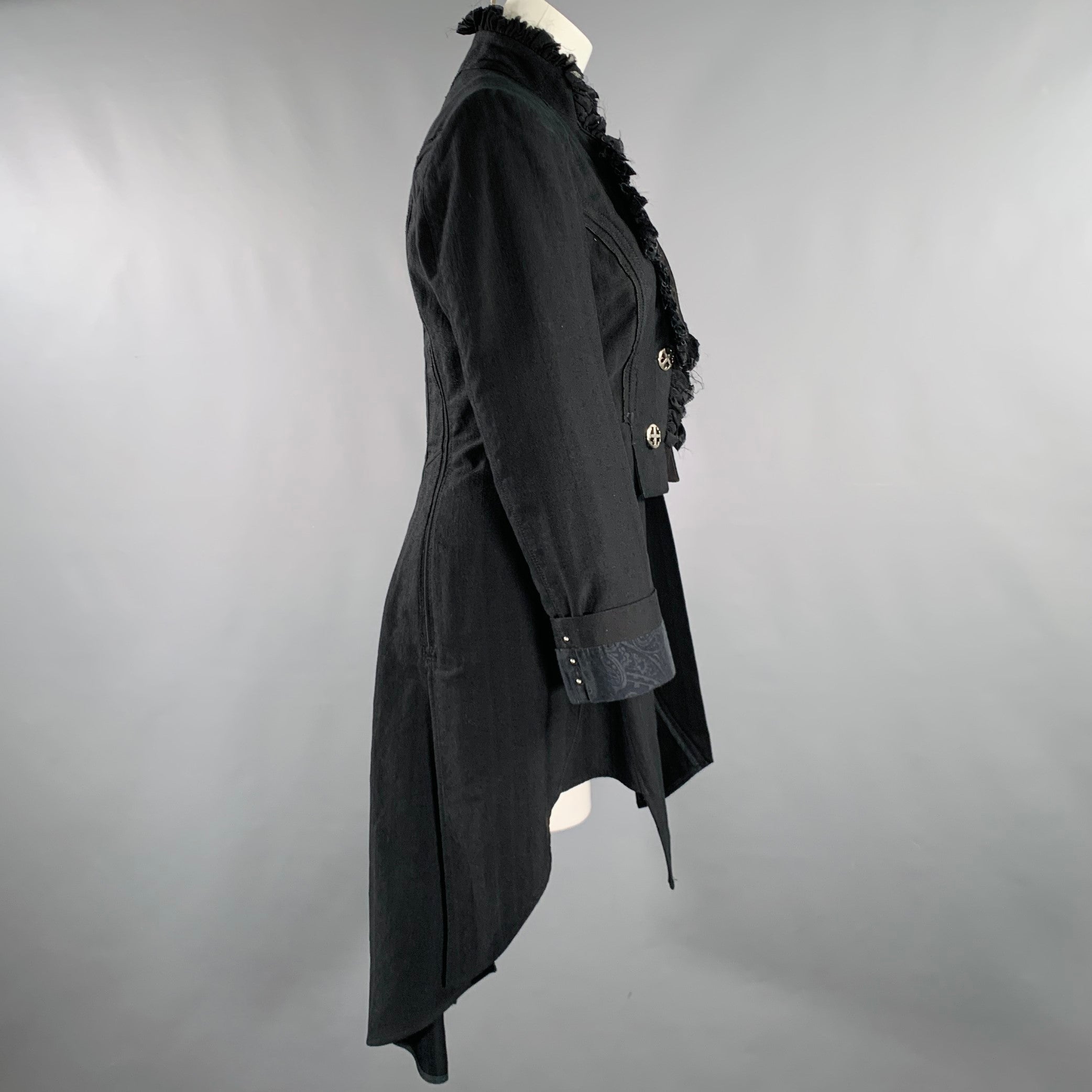 HIGH Size 8 Black Cotton Ruffled Tail Coat – Sui Generis