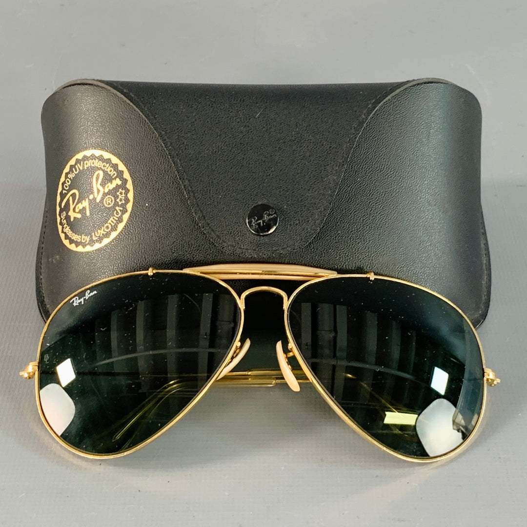 RAY-BAN Vintage Outdoorsman Gold Metal Aviator Sunglasses