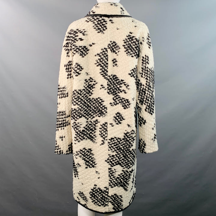 DEREK LAM Size 6 White Black Acrylic Blend Knit Contrast Trim Coat