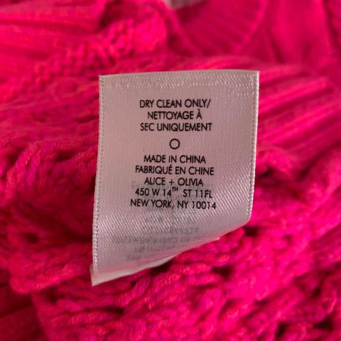 ALICE + OLIVIA Size M Pink Wool Blend Cable Knit Crew-Neck Sweater