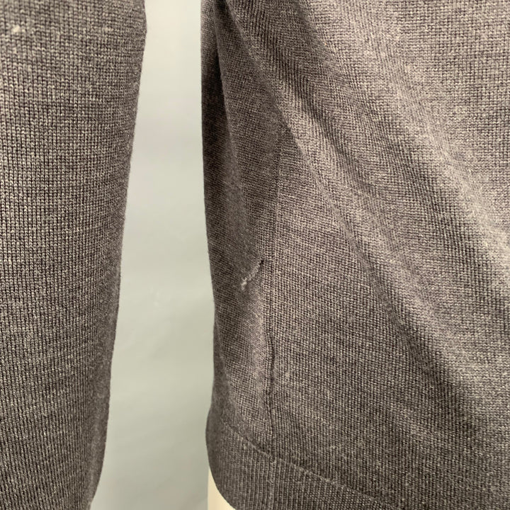 GUCCI Size M Charcoal Grey Red Green Contrast Trim Wool V-Neck Pullover