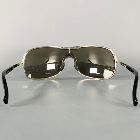 GIORGIO ARMANI Lunettes de soleil miroir en métal argenté et noir