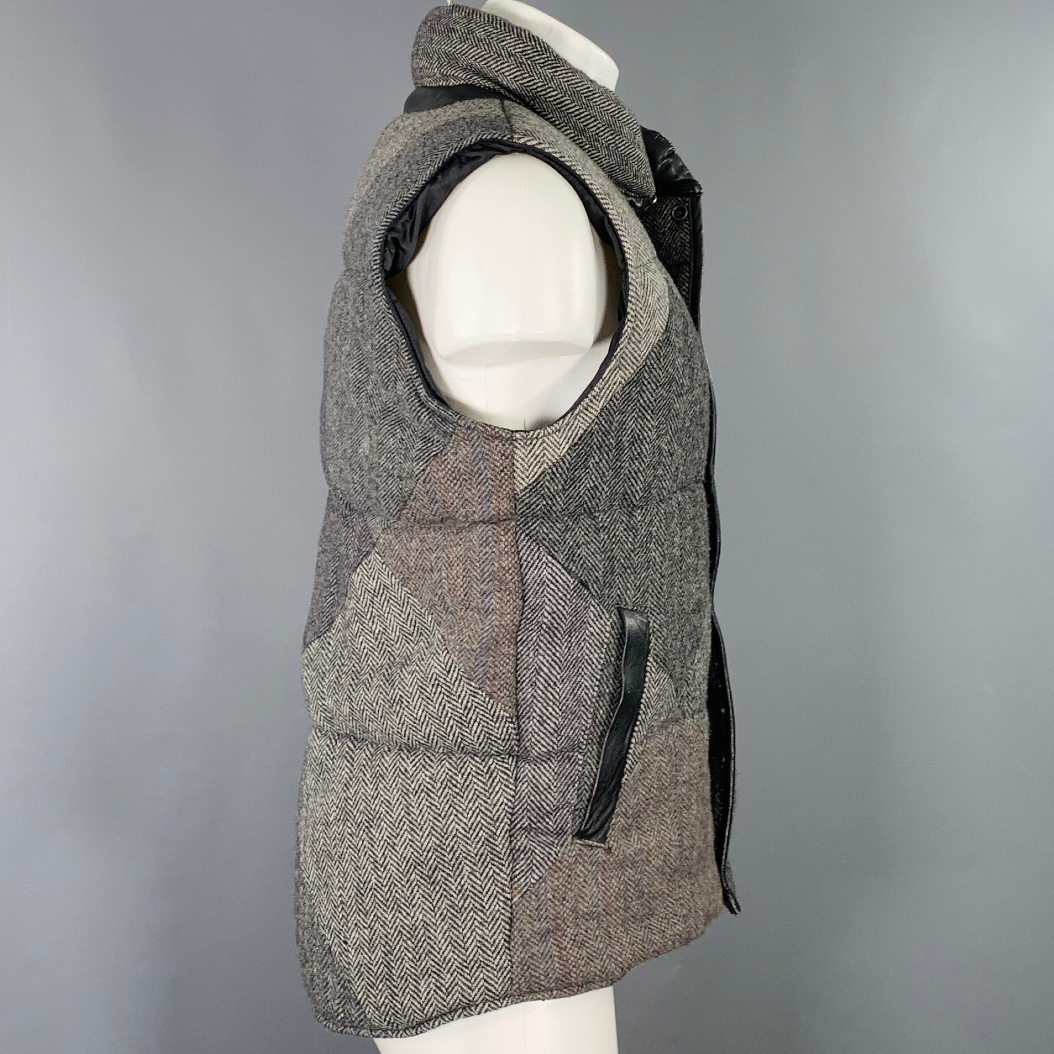 HARRIS TWEED Size M Grey Black Patchwork Herringbone Wool Zip Up