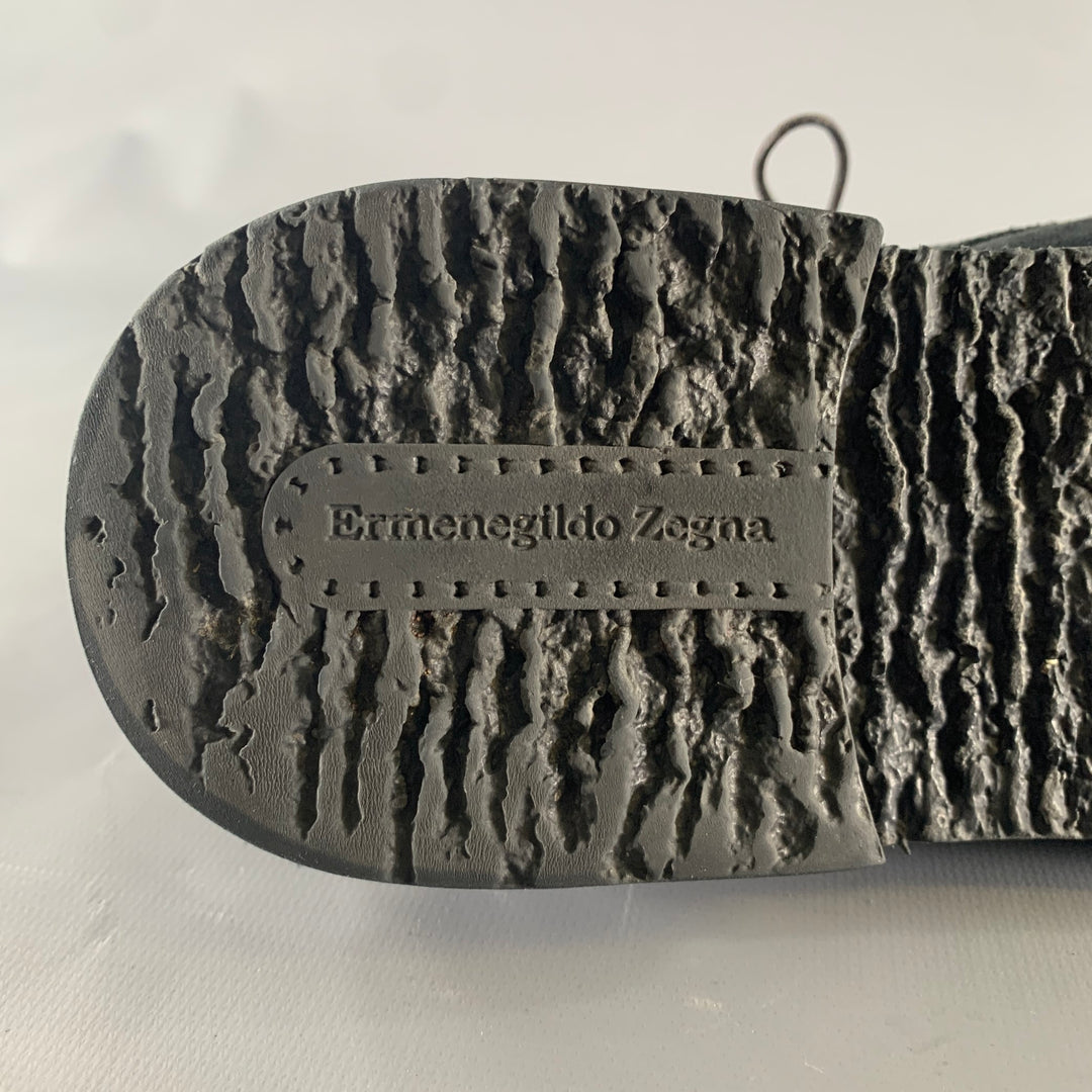 ERMENEGILDO ZEGNA Size 9.5 Navy Suede Chukka Boots