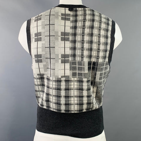 BLACK FLEECE Size L Grey White Plaid Wool V-Neck Vest