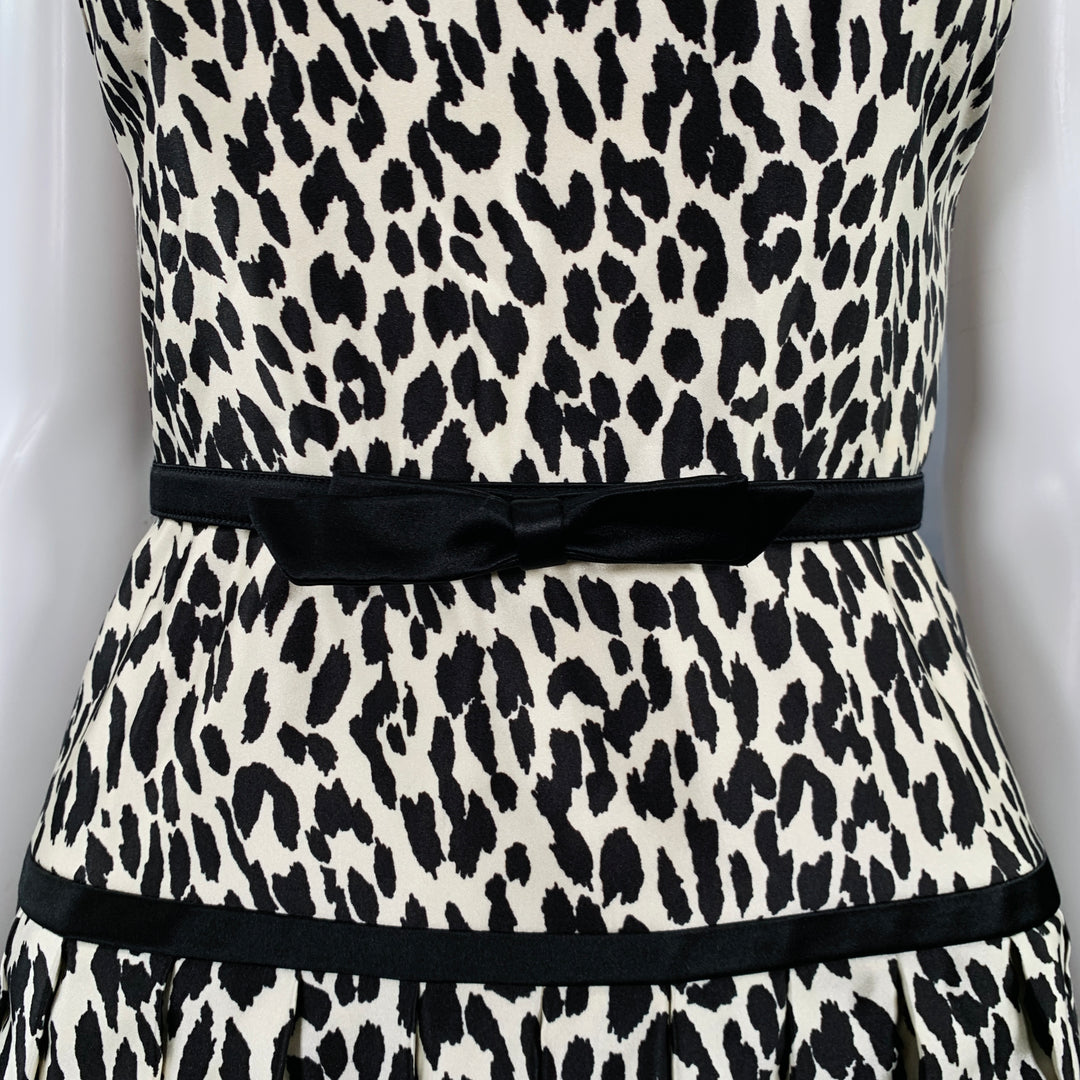 VALENTINO Size S White Black Animal Print Halter Cocktail Dress Sui Generis Designer Consignment VALENTINO Size S White Black Animal Print Halter Cocktail Dress Sui Generis Designer Consignment