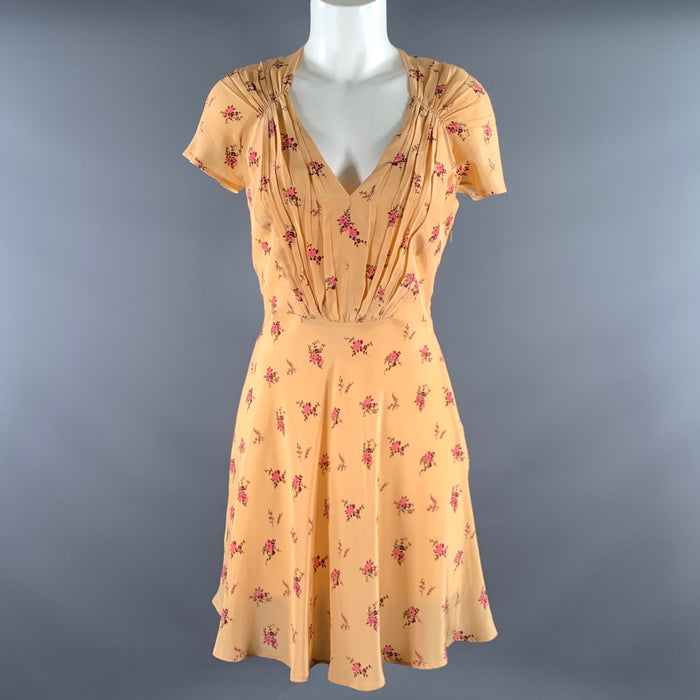 MIU MIU Size 4 Peach Pink Silk MF1335 Floral Knee Length Dress