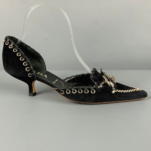 PRADA Talla 6.5 Zapatos de tacón de gatito con eslabones de cadena de ante negro plateado