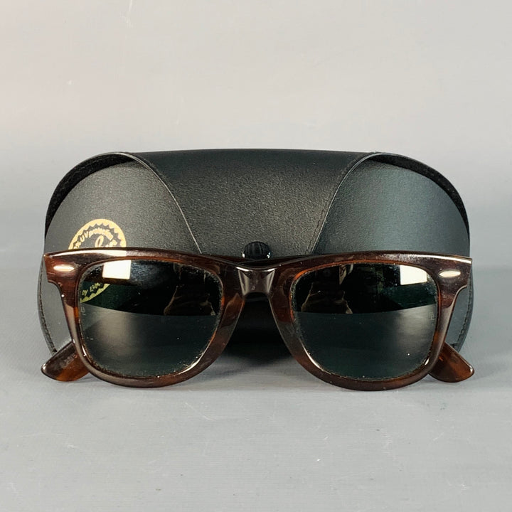 RAY-BAN Vintage Brown Tortoiseshell Acetate Wayfarer Sunglasses