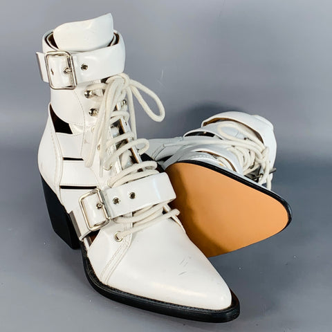 CHLOE Size 8 White Leather Lace-Up Belted Pointed Toe Ankle Boots