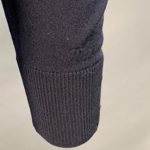 THOM BROWNE Pull en laine mérinos à rayures blanches et bleu marine, taille L