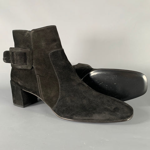 ROGER VIVIER Size 9 Black Suede Chunky Heel Boots