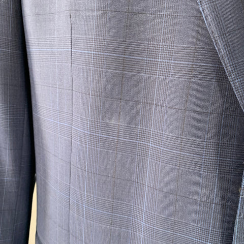 BROOKS BROTHERS Size 48 Navy Blue Plaid Wool Blend Regent Fit Sport Coat