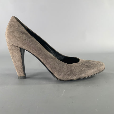PRADA Size 9.5 Grey Suede Solid Pointed Toe Pumps