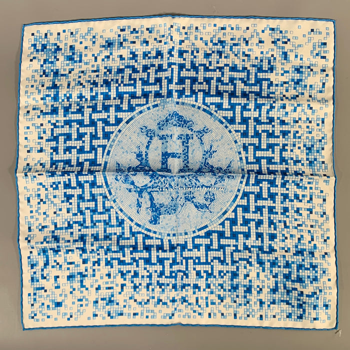 HERMES Blue White 2008 -Mosaique au 24 Faubourg- Silk Pocket Square