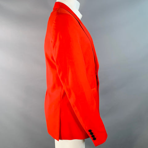 GIVENCHY Size 40 Red Wool Twill Peak Lapel Sport Coat