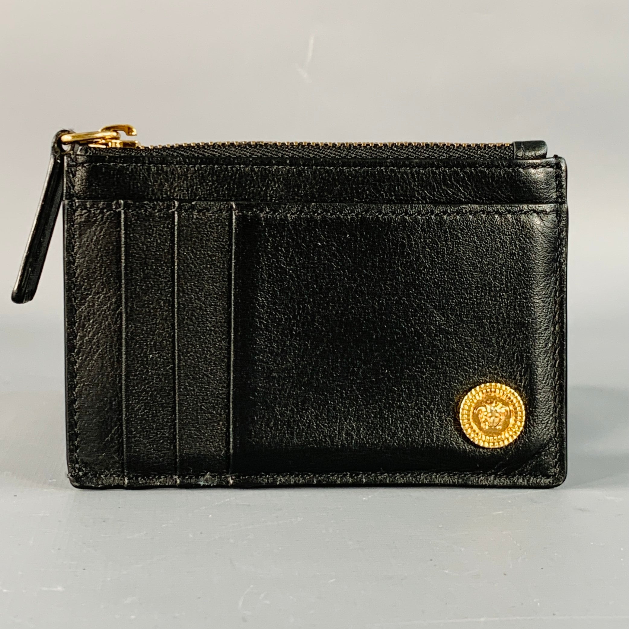 VERSACE (I_DP3H333V DNATR21 KVO41) Women’s card wallet Buy Versace Virtus Leather Card Holder 'Black' - DP3H333V