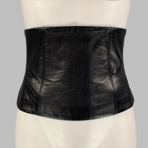 CHANEL FW 01 Cintura talla 6 Cinturón de seda de cuero negro
