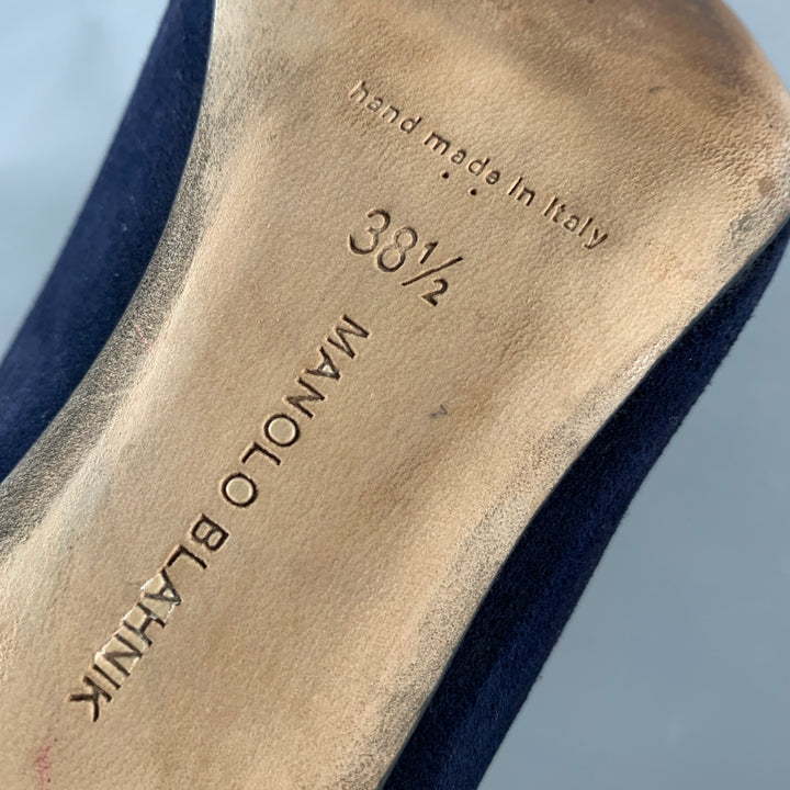 MANOLO BLAHNIK Size 8.5 Navy Suede Pointed Toe Pumps