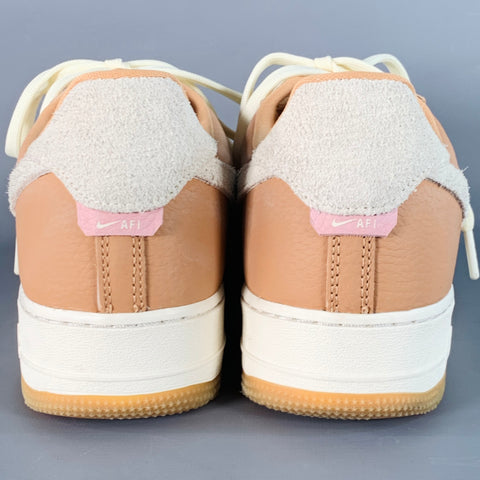 NIKE AIR Size 10.5 Orange White Logo Leather Chunky Sole Sneakers