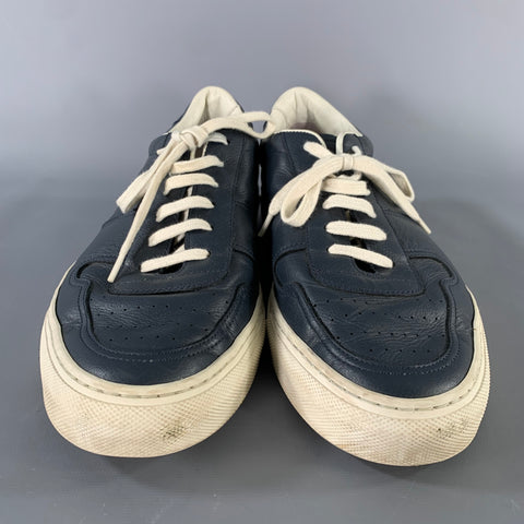 COMMON PROJECTS Size 9 Navy Leather Lace Up Sneakers