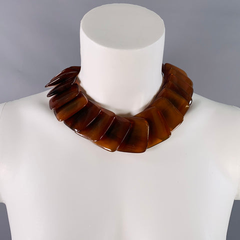 Collier VINTAGE pour MONIES 1985 à carrés en acétate couleur Chameau